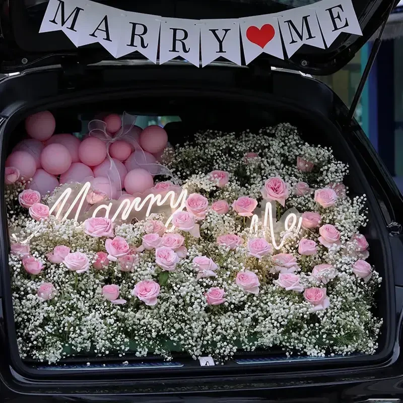 【请嫁给我】后备箱惊喜布置新鲜鲜花上门鲜花速递附近花店同城配送