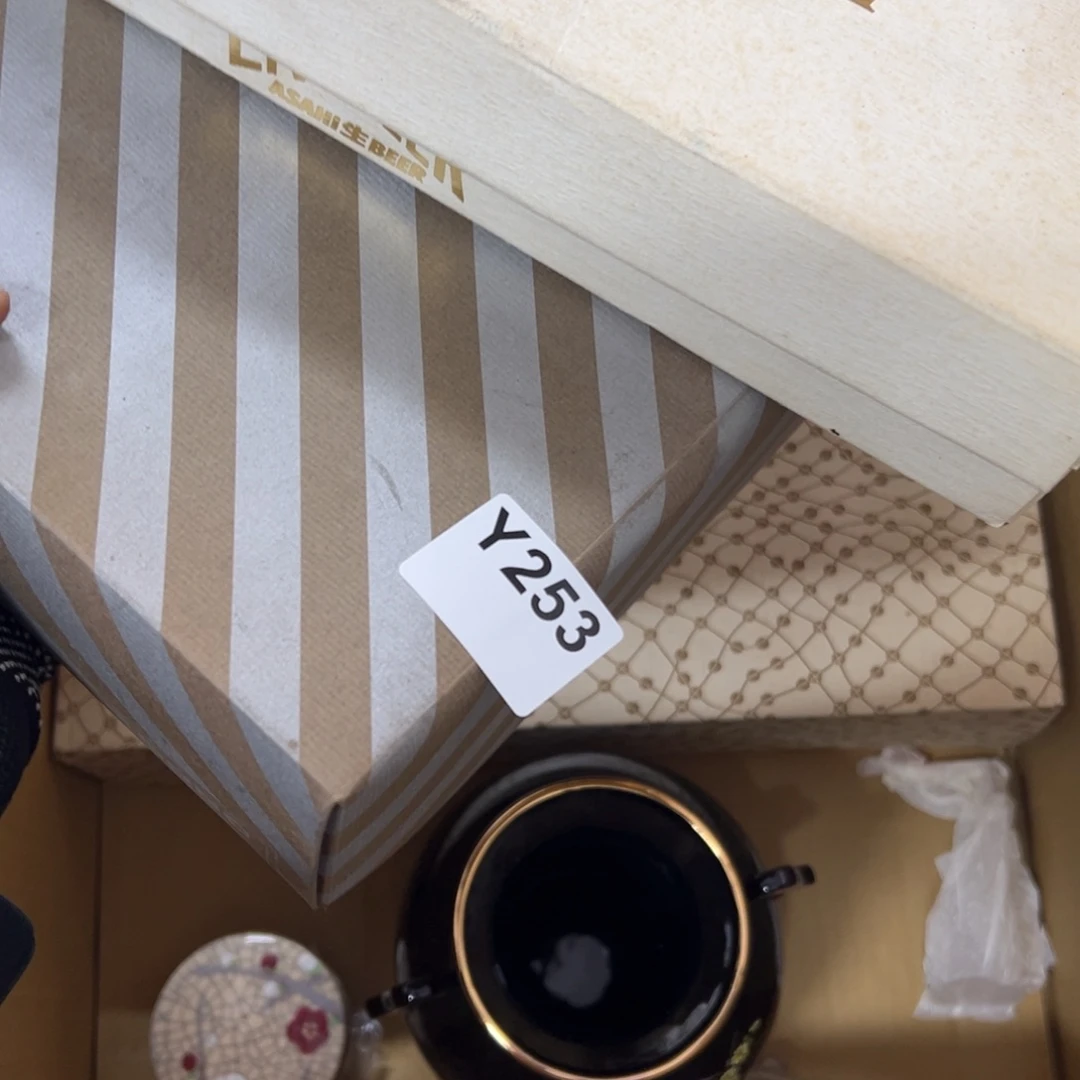 茶盏小*瓜253 中古商品谨慎购买