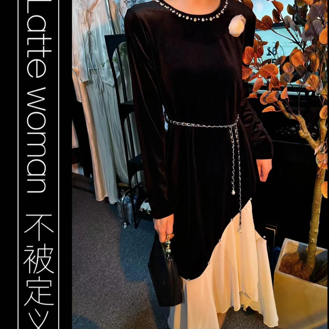 （奥黛丽）赫本风黑色丝绒连衣裙高级感带腰带黑裙宽松复古a字长裙