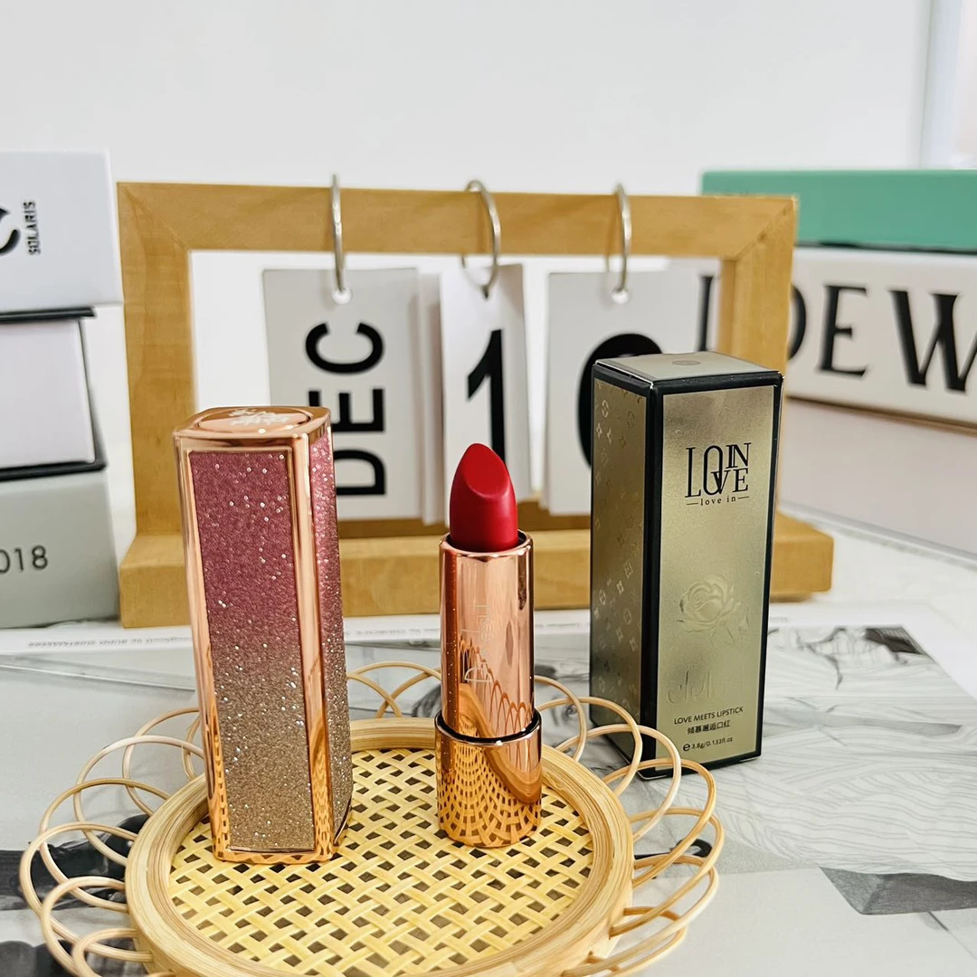 Elefad倾慕邂逅口红