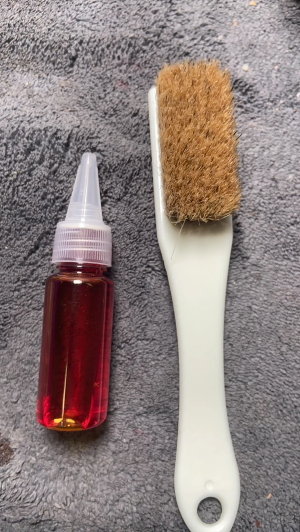 橄榄核雕文玩油刷玉华红油一套