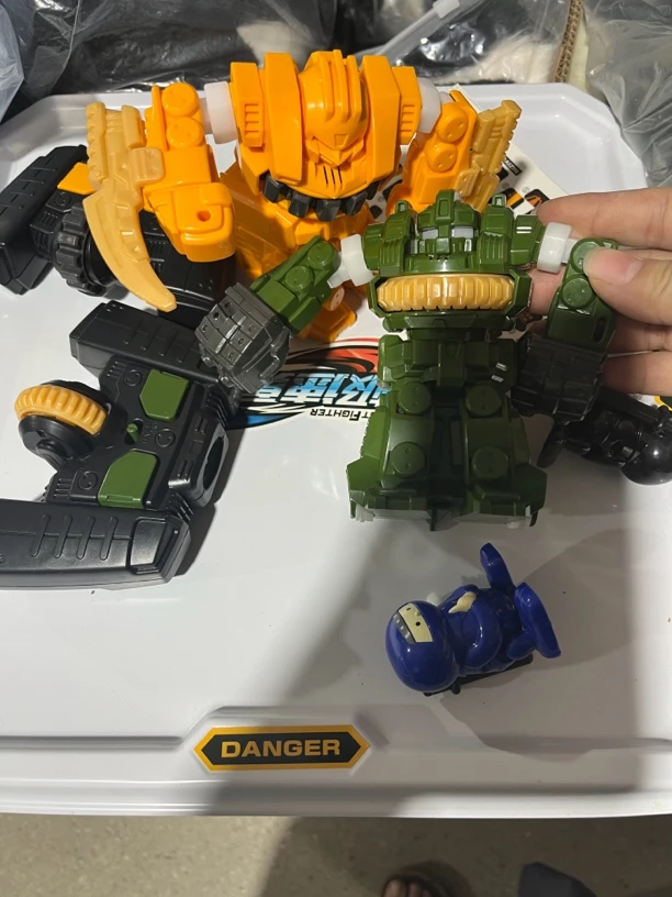 对打机器人遥控科学玩具