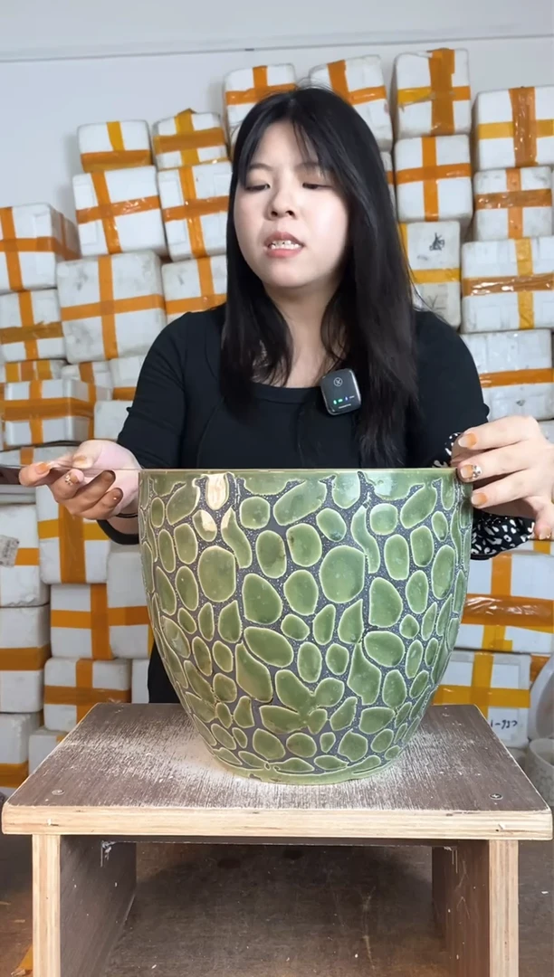 【闪购商品】陶瓷鹅蛋形橄榄绿大