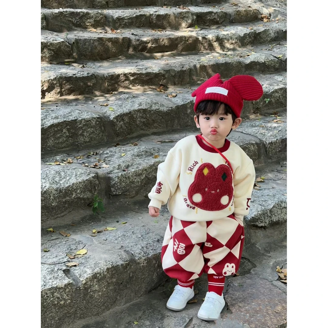 冬季新款男女童加绒套装过年服帅气卫衣外套儿童宝宝拜年服格子裤