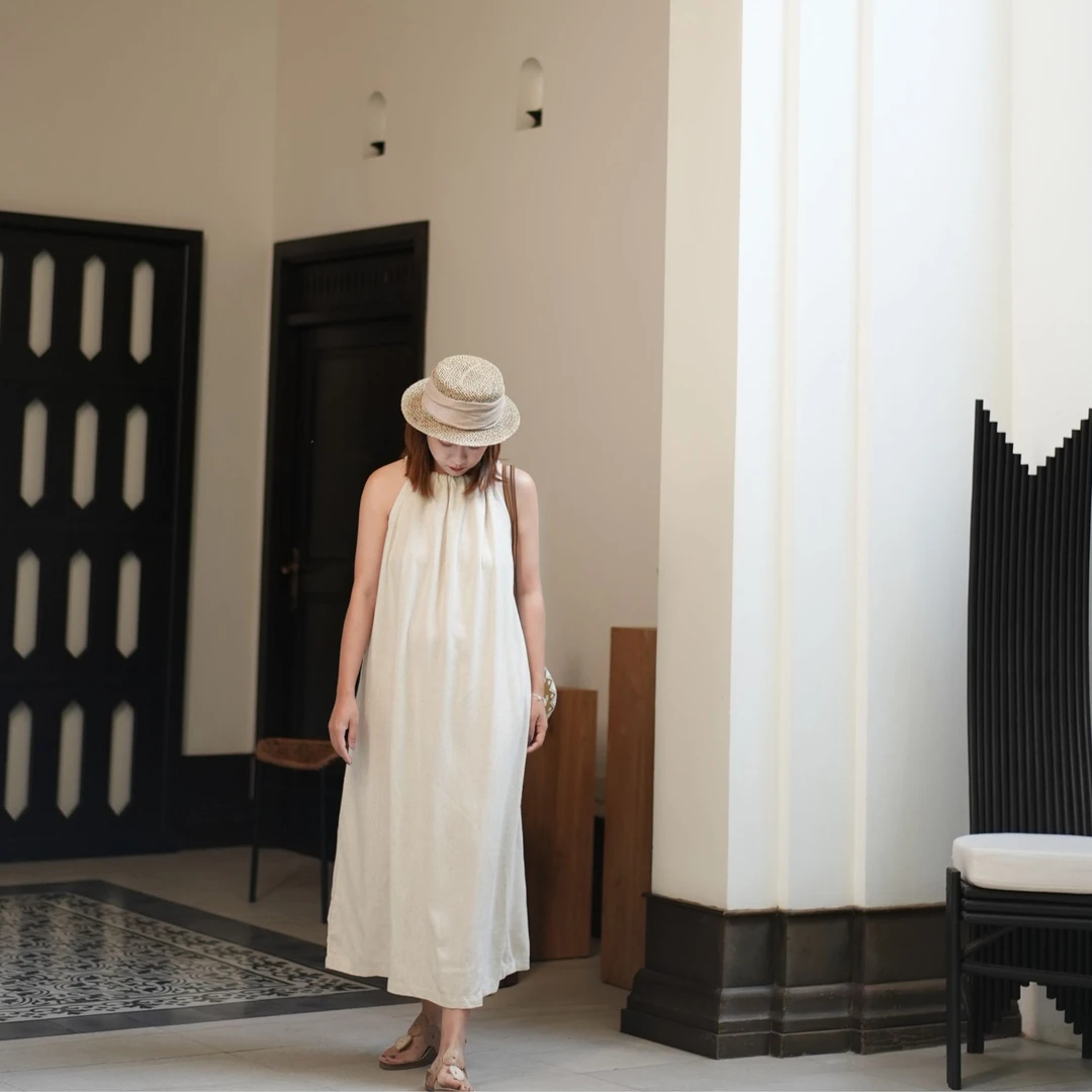 Taya 2024 Y15 泰国清迈直邮夏季新款棉麻麻色吊带褶皱连衣裙