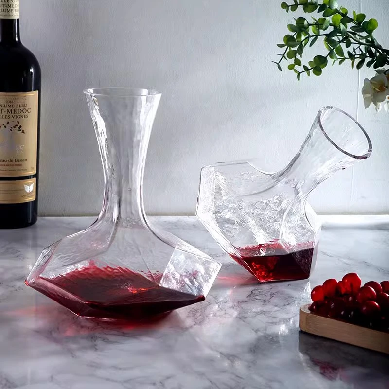 欧式红酒醒酒器轻奢北欧家用无铅加厚分酒器锤纹几何北欧葡萄酒壶