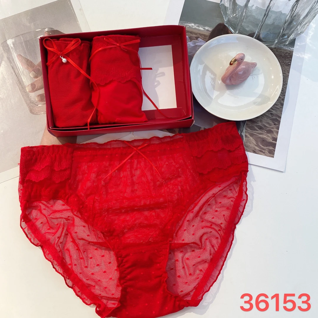 36153珠光点点红色蕾丝女士内裤80-120斤