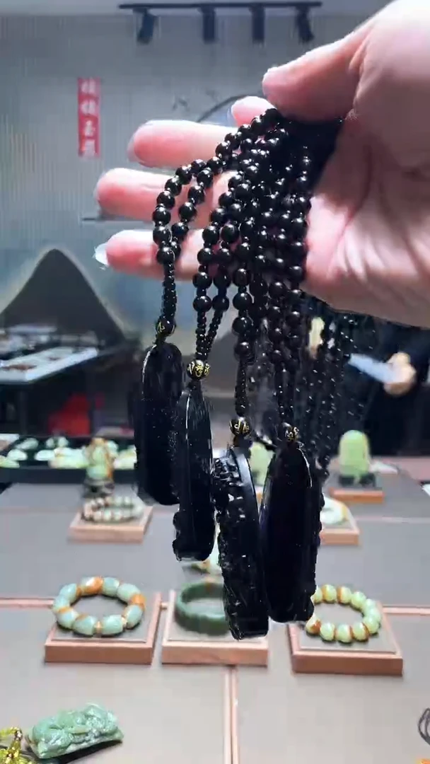 【闪购商品】黑曜岩颈饰未镶嵌多样性发货任意一件