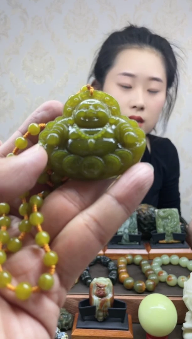 【闪购商品】岫玉佛未镶嵌多样性发货任意一单