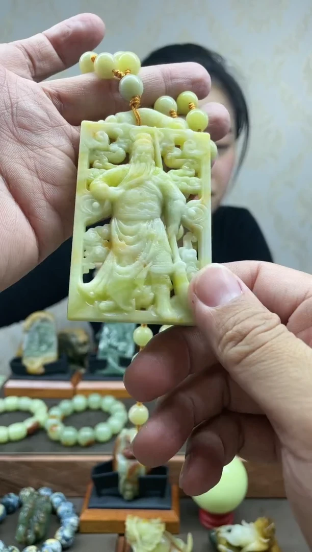 【闪购商品】岫玉关公未镶嵌多样性发货任意一单