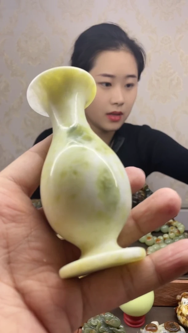 【闪购商品】岫玉观音瓶未镶嵌多样性发货任意一单