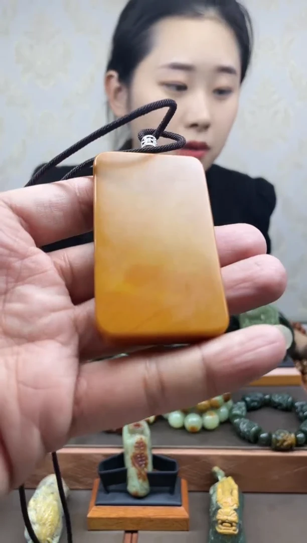 【闪购商品】和田玉无事牌4*7*1未镶嵌多样性发货任意一单