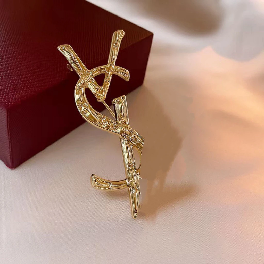 轻奢时尚高级感金色复古秋冬女装气质百搭配饰E17