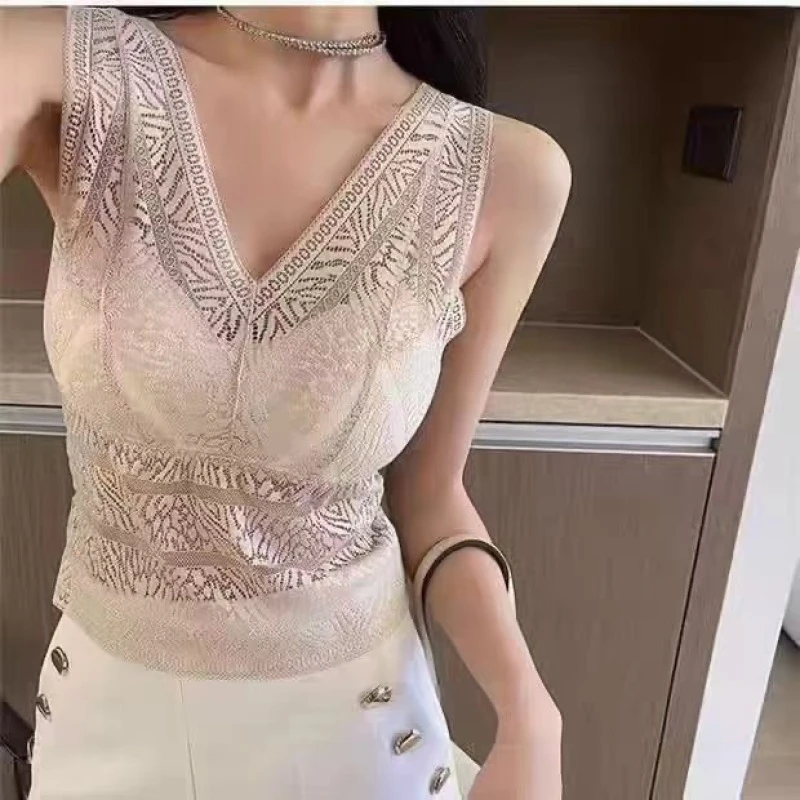 2106蕾丝吊带背心女薄款一体式外穿上衣新款爆款内搭打底衫