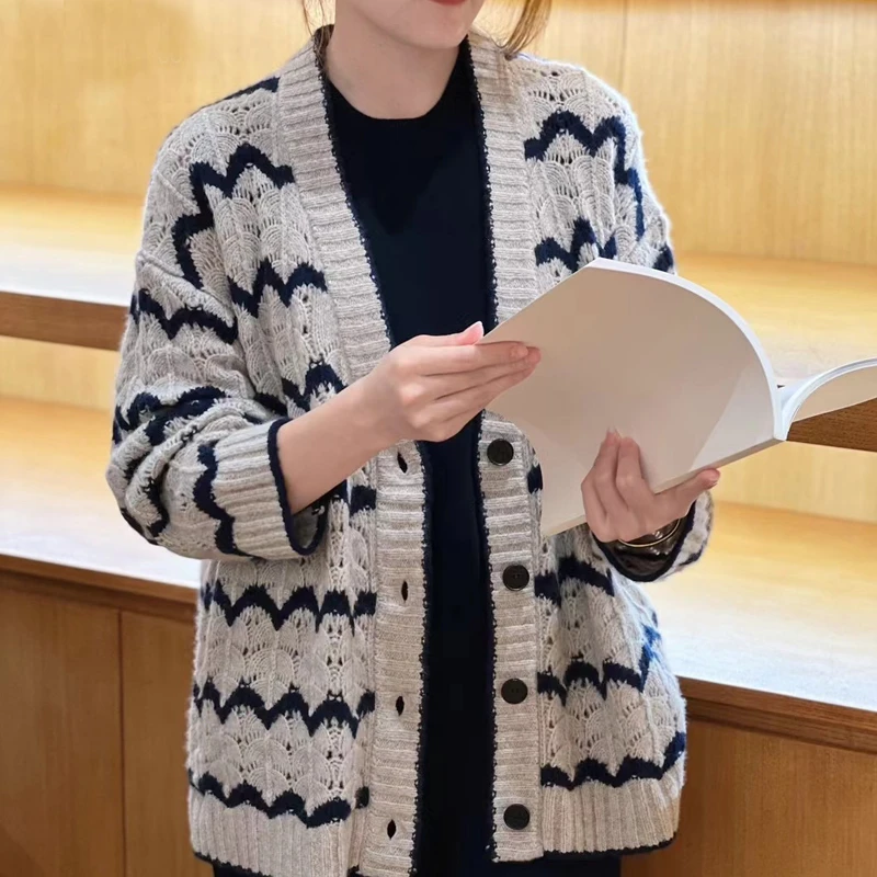 FLORA&AILEY【星线好物】V领夹条开衫C4S3722