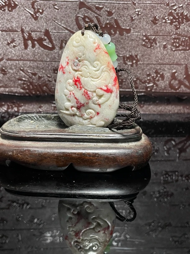 昌化鸡血石羊脂冻地鸡血大挂件