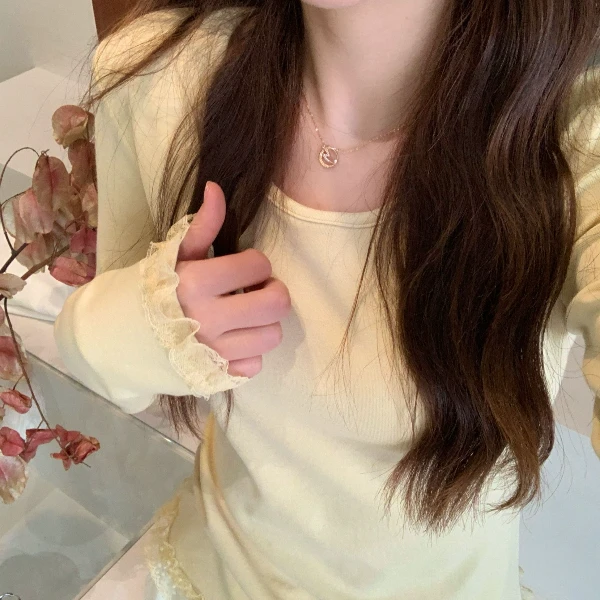 Berry 喜你而欢大庞定制 三色U领蕾丝花边打底衫修身显瘦内搭上衣