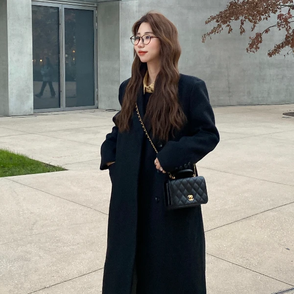 Berry 喜你而欢大庞定制 黑色西装领夹棉正肩大衣中长款毛呢外套