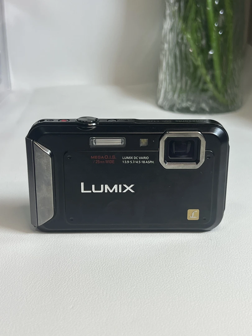 9新 Panasonic/松下 ft20,1600万像素,二手相机no退no换