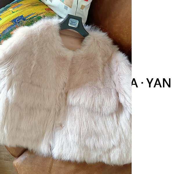 进口托斯卡纳皮毛一体外套女‘时尚宠儿’