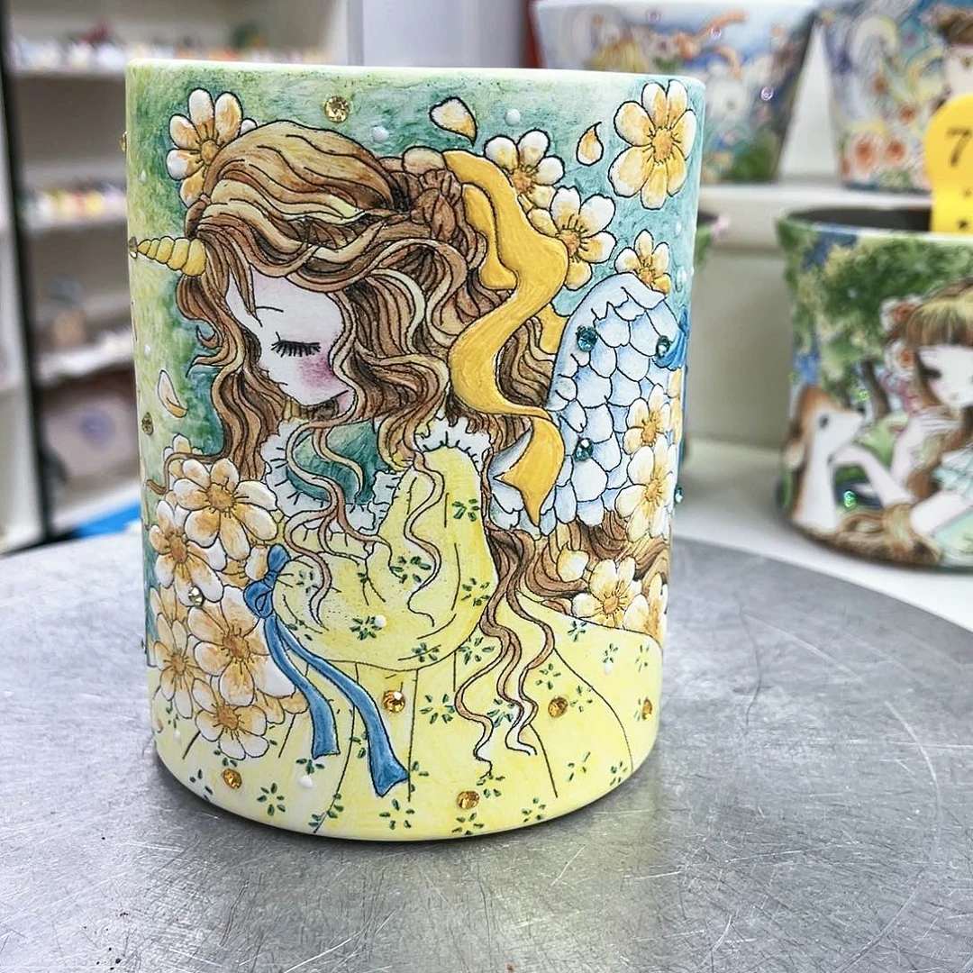 露**露多彩花盆一物一拍