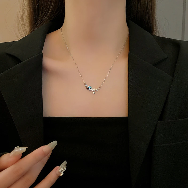 环绕星球项链轻奢小众设计感2023年新款锁骨链高级送女友生日礼物