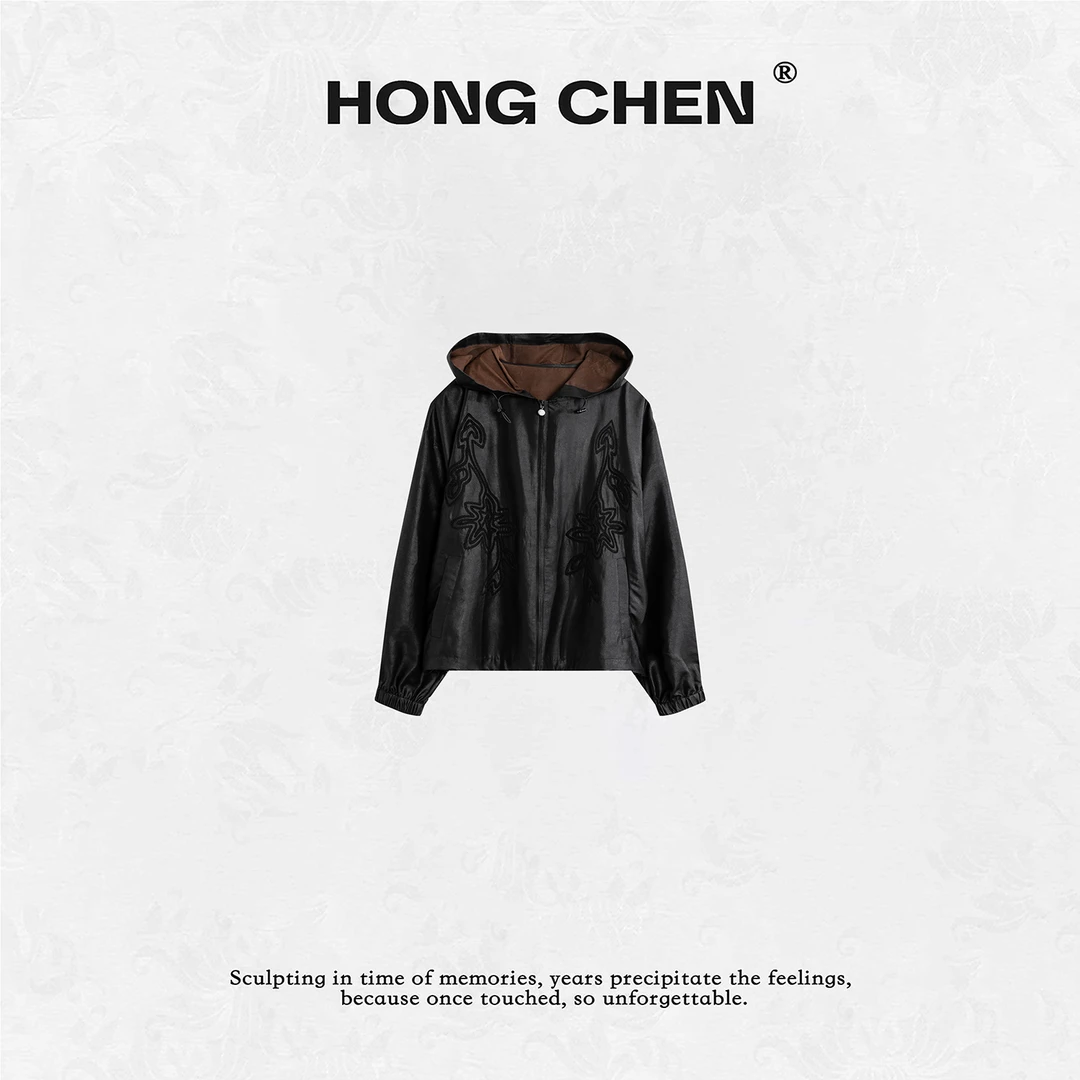 【虹辰】高端时尚香云纱编制重工连帽百搭高级感气质短外套--HC2116