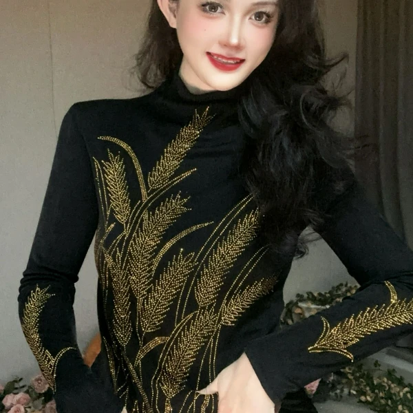 【秋冬爆款】 麦穗时尚半高领长袖上衣重工烫钻T洋气欧货显瘦打底衫