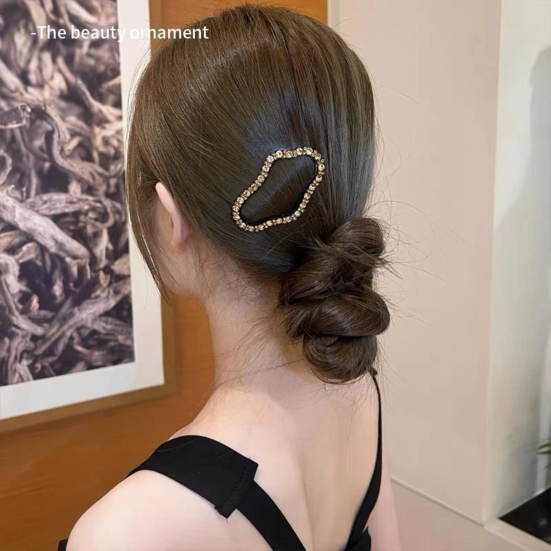新款可爱波浪水钻云朵百搭优雅气质镂空发夹简约ins韩式法式BB夹