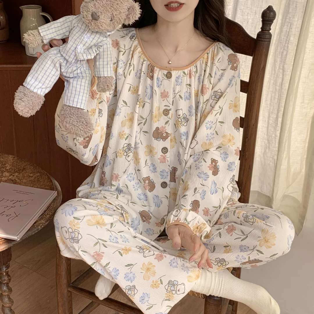 春秋小熊睡衣女开衫仿棉绉布小香风套装长袖薄款圆领宽松家居服