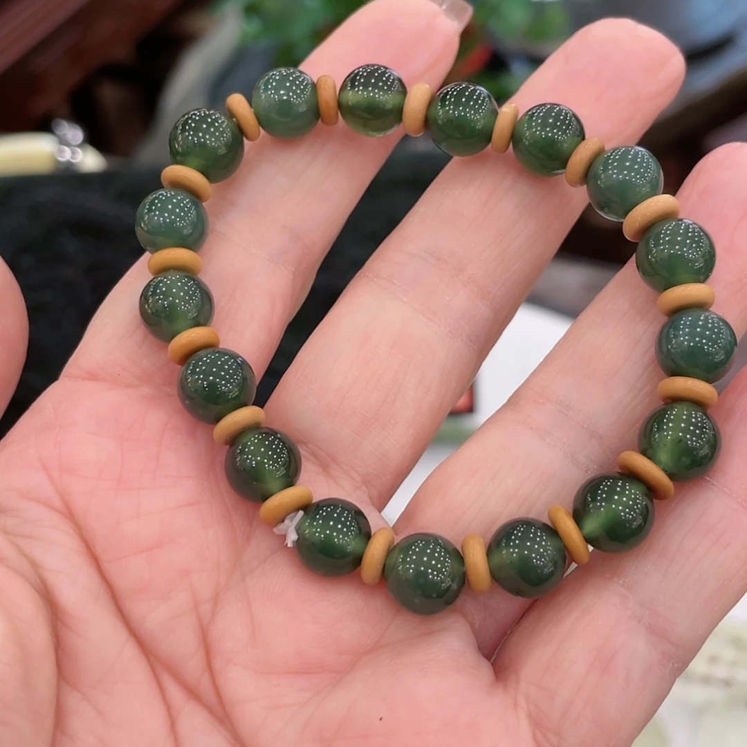 【闪购商品】蛇纹石玉坠未镶嵌百**忌