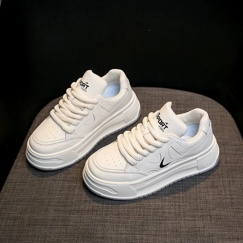 女秋冬平底软底韩版百搭时尚皮面小白鞋板鞋C12/FXG230453