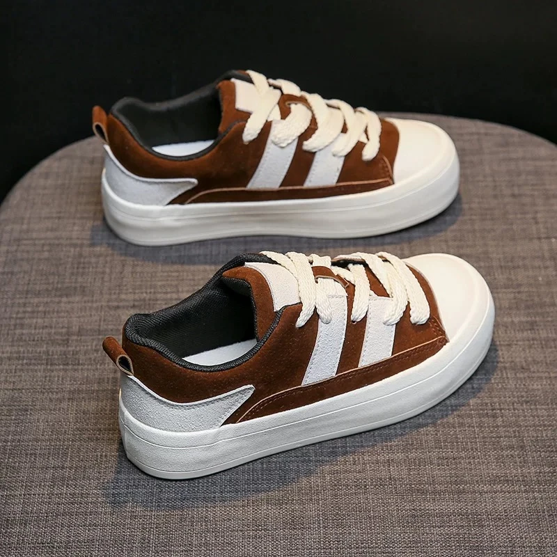 秋冬女生休闲小白鞋板鞋8708