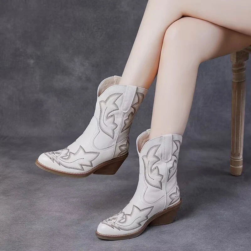 真皮复古西部牛仔靴旅游穿搭民族风刺绣高跟中筒女靴骑士靴子女款