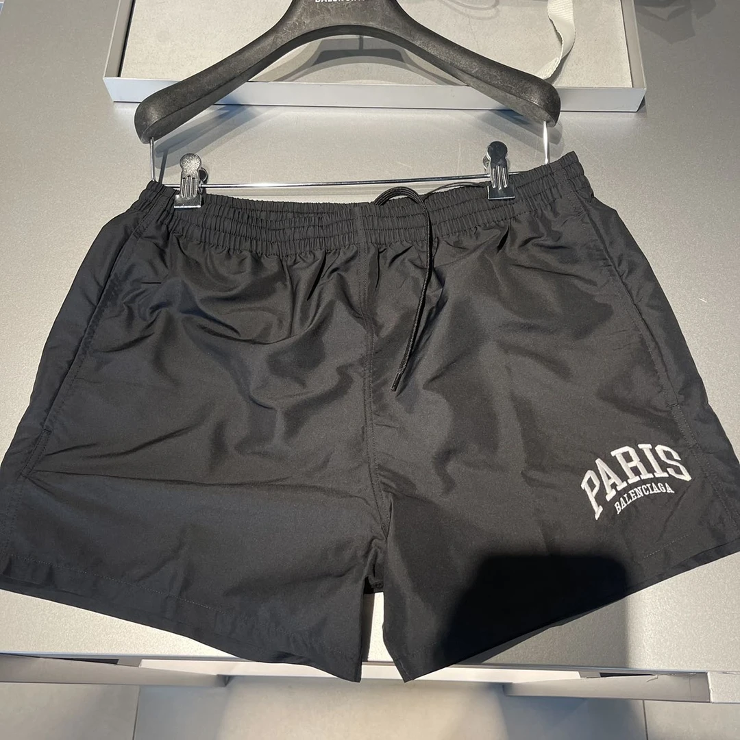 全新未使用 Balenciaga/巴黎世家 奥莱 PARIS标短裤 3-4周到