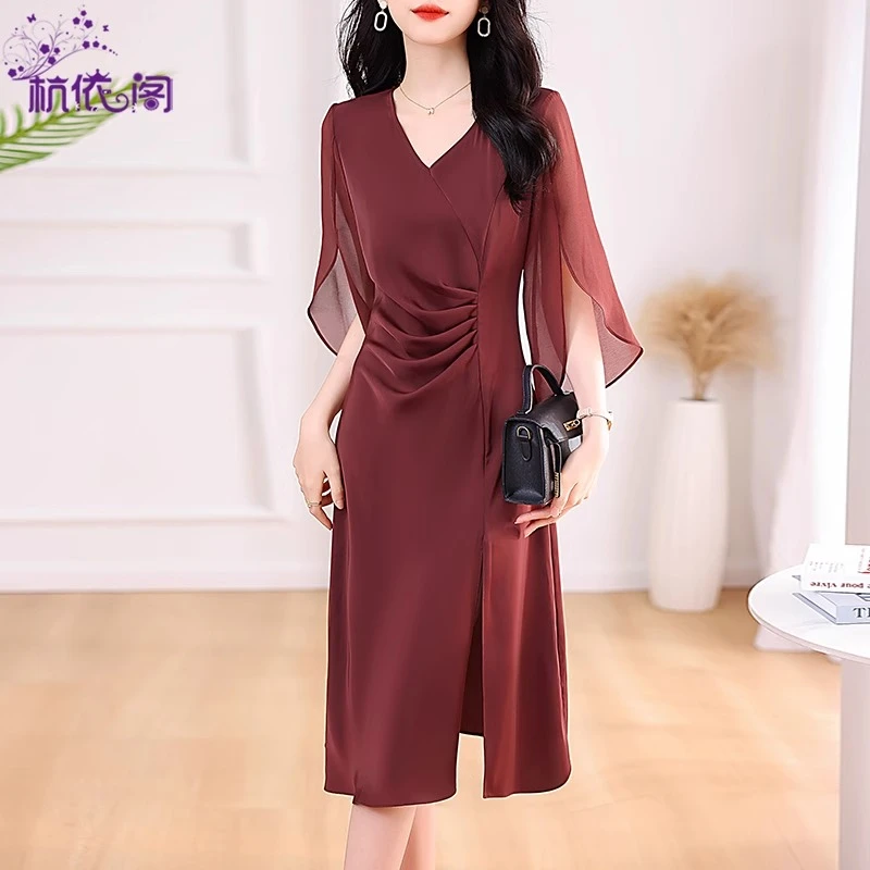 连衣裙2025新款女夏高级感小个子法式气质收腰显瘦设计感绝美裙子