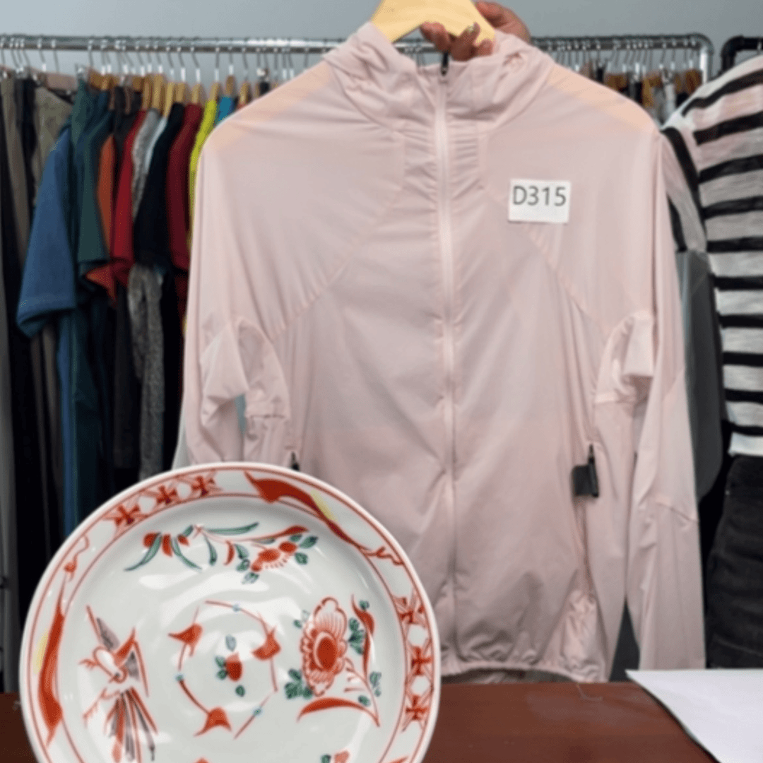 【闪购商品】瓷片L码。。。。。。。。。。。。。。。。。。