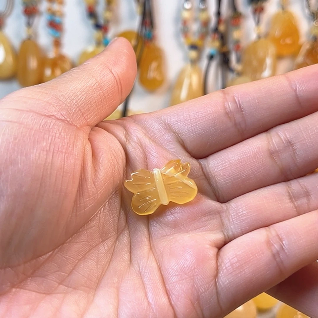 【闪购商品】琥珀颈饰未镶嵌f*