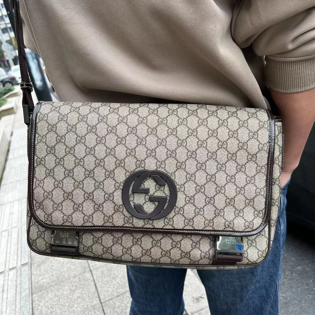 99新 GUCCI/古驰 老花双扣邮差包双G大logo