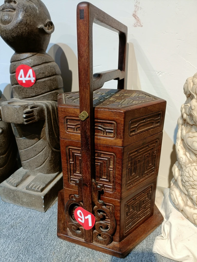 花梨木食盒，花梨木食盒