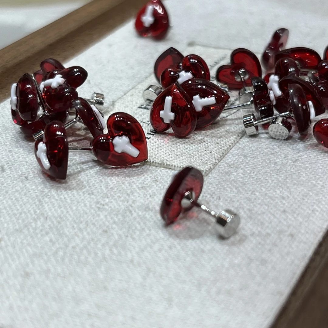 钛钢锆石耳饰 透光十字爱心耳钉～