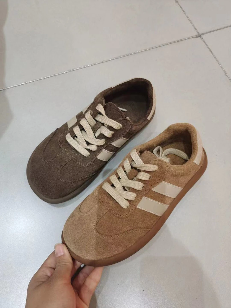 24317新款时尚百搭勃肯鞋