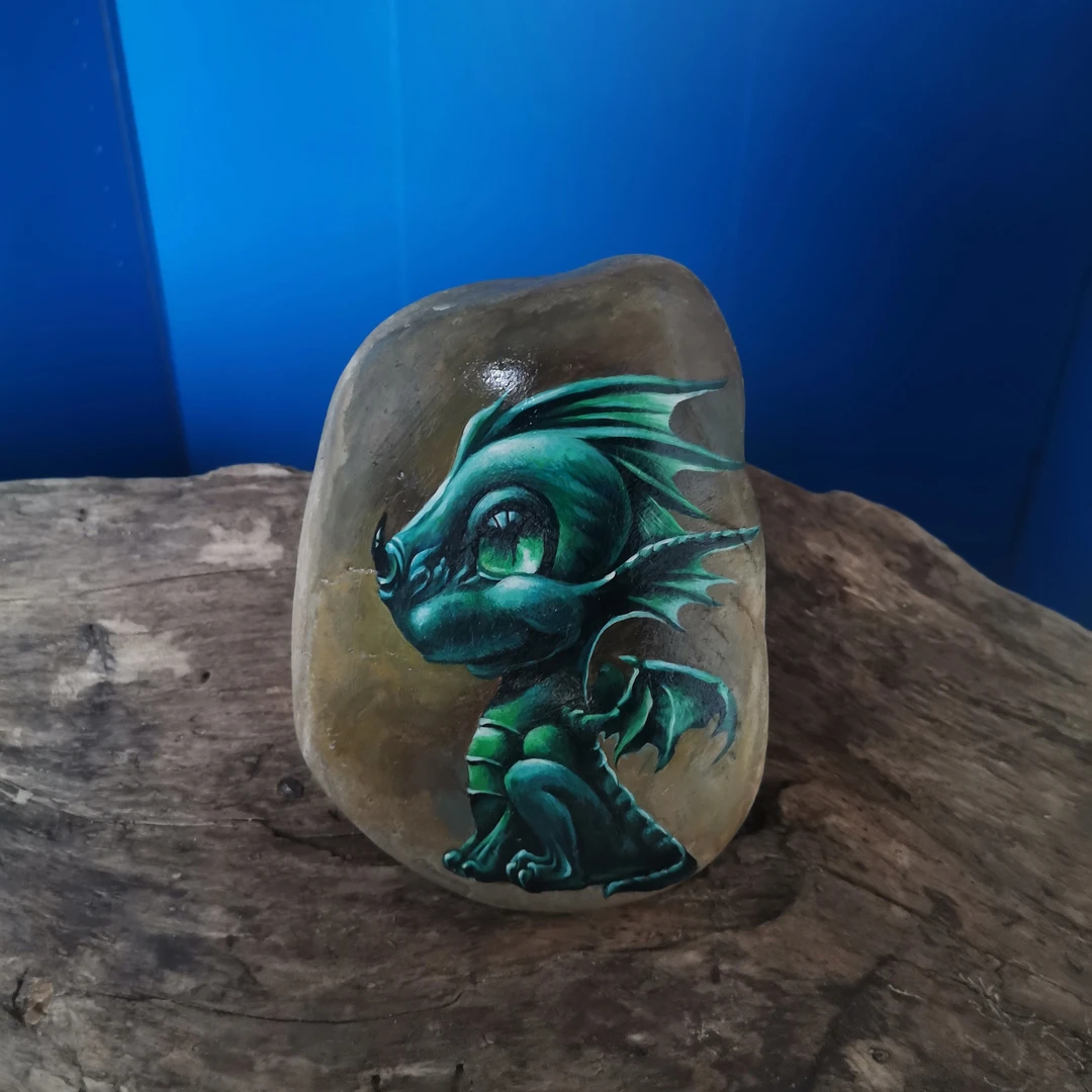 石头画，翼龙，聪明伶俐，善于学习，必有所成，纯手工，精美，创意摆件