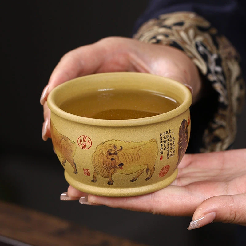 已开价宜兴黄段泥紫砂杯办公杯主人杯单杯茶盏五牛泥绘杯功夫茶具