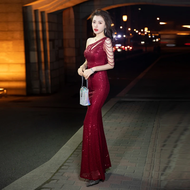 气质晚礼服新款高端宴会斜肩性感主持人平时可穿敬酒服礼服婚宴裙
