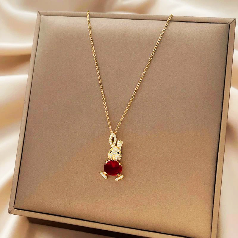 钛钢项链 红色可爱兔子女网红锁骨链吊坠轻奢简约气质时尚设计感