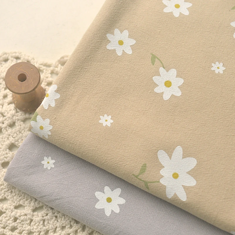 卡其灰底白花洗水棉麻 自制diy上衣衬衫抱枕连衣裙长裙子童装面料