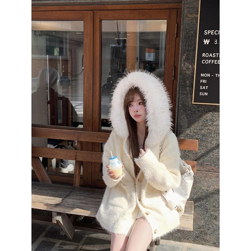 【UM有米】软糯毛衣外套女百搭显瘦洋气设计感口袋针织开衫DWT011