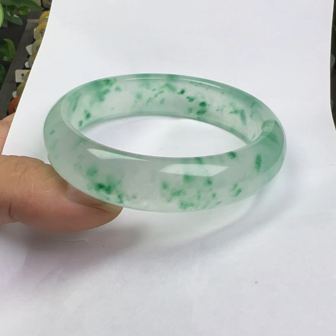 【闪购商品】石英质玉手镯未镶嵌天然石英质玉手镯63圈口（独龙玉）