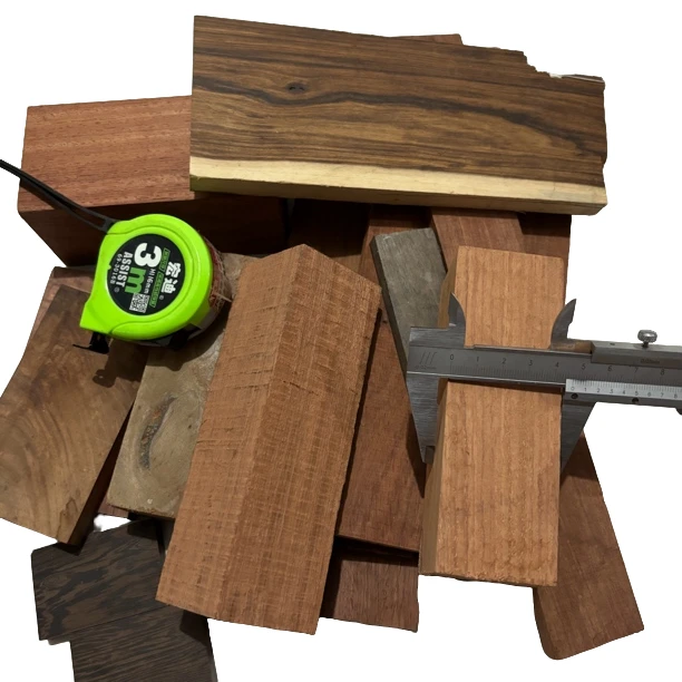 红木下脚料 血檀 奥氏黄檀 微凹 交趾等不挑木料随机发